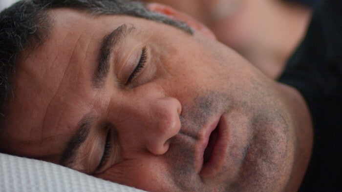 Diez maneras en que el tratamiento para la apnea del sueño puede salvar su vida