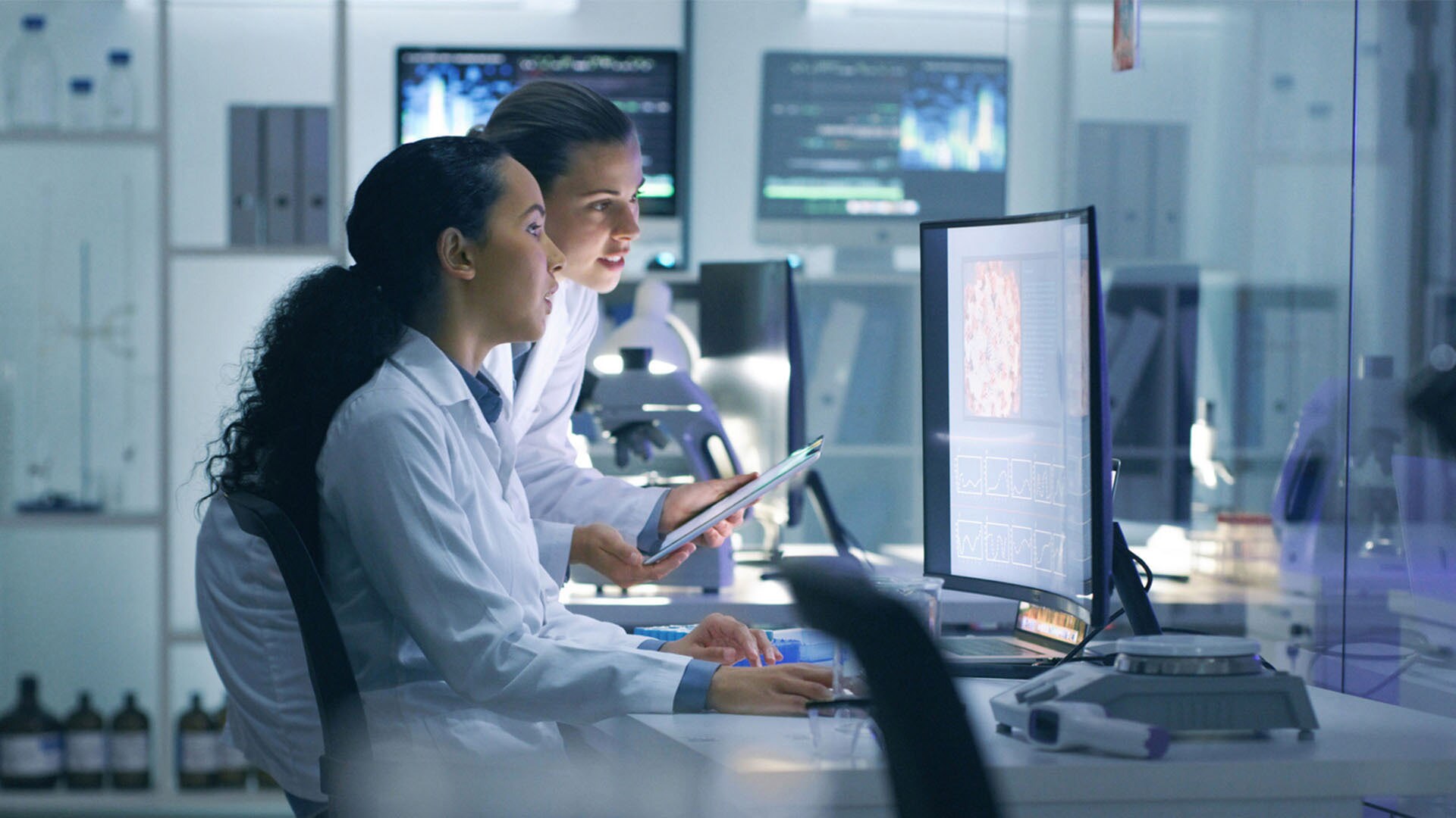 Llevar la salud a todas partes: tres temas clave del Future Health Index 2023
