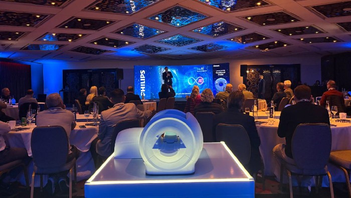 Philips presenta SmartSpeed Precise, una nueva generaci&oacute;n de tecnolog&iacute;a de resonancia magn&eacute;tica impulsada por IA